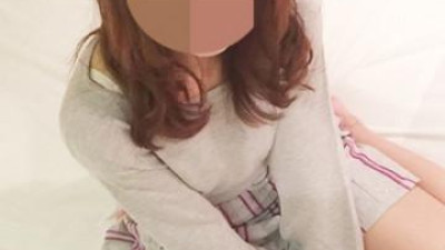 FC2-PPV-1721367 - [출연 없음] 예쁜 각선미와 안장 SEX로 절묘한 청초 미인 순진 너무 경험 많은 사람