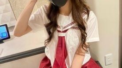 FC2-PPV-1898831 - [최근까지 여자 ● 생] 18 세 미유 짱과 첫 경험 전철 페라, 칙칙한 로션 생 다람쥐 음란 수영복 차림 플레이!  - - FC2-PPV-1898831