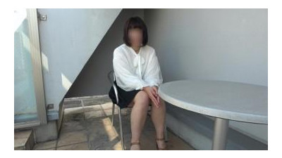 FC2-PPV-1397813 - [진실한!  - - 실록 S급 아내 2] 아침에 베란다에서 자위하는 음란 아내