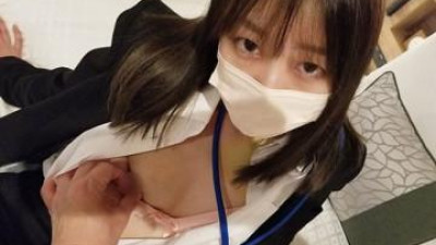 FC2-PPV-2971114 - [무수정/곤조] 일하다가 실수한 신입사원이 와서 도와달라고 해서 고맙다는 의미로 셀카를 받아달라고 부탁했습니다.