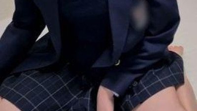 FC2-PPV-2651788 - 【FC2 한정 전달・난교・질 내 사정】사키요시에게 잡혀 집에 온 어린 아이를 기다리고 있던 것은, 키모 아저씨 4명이었습니다