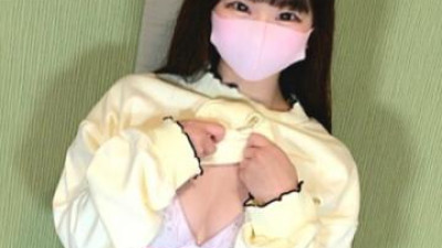 FC2-PPV-3166526 - [첫 촬영] 4살, 단신, 19살 메이짱은 장난감을 즐기다가 절정에 달하는 예민한 몸매를 가지고 있다.