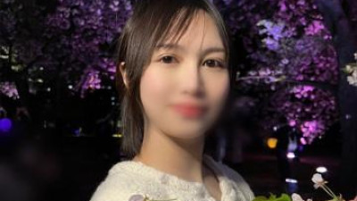 FC2-PPV-3258033 - [완벽한 모습] [첫 촬영] 밤 벚꽃 춤추는 우리들의 첫 데이트 버스 가이드 마나미짱 GoTo 데카친 발사 투어로 ♡