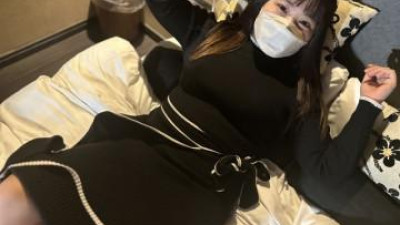 FC2-PPV-3260225 - 상냥한 동안의 딸 ♡ 여자의 얼굴과 질내 사정으로 바로 신음!  - - 청소 페라티오도 ◎