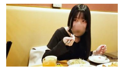 FC2-PPV-3269732 - * 첫회 3일 한정 2780pt → 1280pt [무수정] 진지한 날씬한 JD와 패밀리 레스토랑 데이트에서 질내 사정