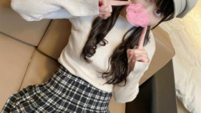 FC2-PPV-3299193 - [잘생김/노출된 얼굴] 친구가 된 날씬한 편의점 여직원에게 거짓말쟁이와 개인용으로 찍은 영상을 유출했다.