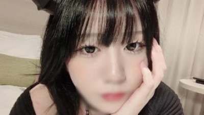 FC2-PPV-4038576 - [무수정] 성욕귀신 코린.   - - 스타일리시한 하얀 몸매의 소녀를 찔러라!   - - 할로윈 이벤트에 참가한 파리피 여인들은 서로 강렬하게 얽히고, 성교를 거듭하며 쾌락에 빠지게 된다!