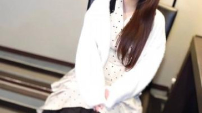 FC2-PPV-4171913 - ``얼굴 완전 공개&#039;&#039; ``아무것도 없음&#039;&#039; 솔직히 야한 걸 좋아하시나요?   - - 물어보니 &quot;그냥 조금 좋아해요&quot;라고만 하는데 전혀 안 좋아해요...정말 많이 좋아하는데도 좋아한다는 말을 완강히 거부하고,  - 그래서 시도해봤는데 무슨 일이 일어났나요?   - - ?