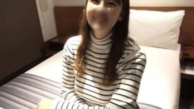 FC2-PPV-4296541 - [전면노출] [곤조/질내사정] 상황이 진행되면 경직되는 그녀!   - - 내면의 껍질에서 뛰쳐나오고 싶은 문과생의 뜻밖의 질내 사정.